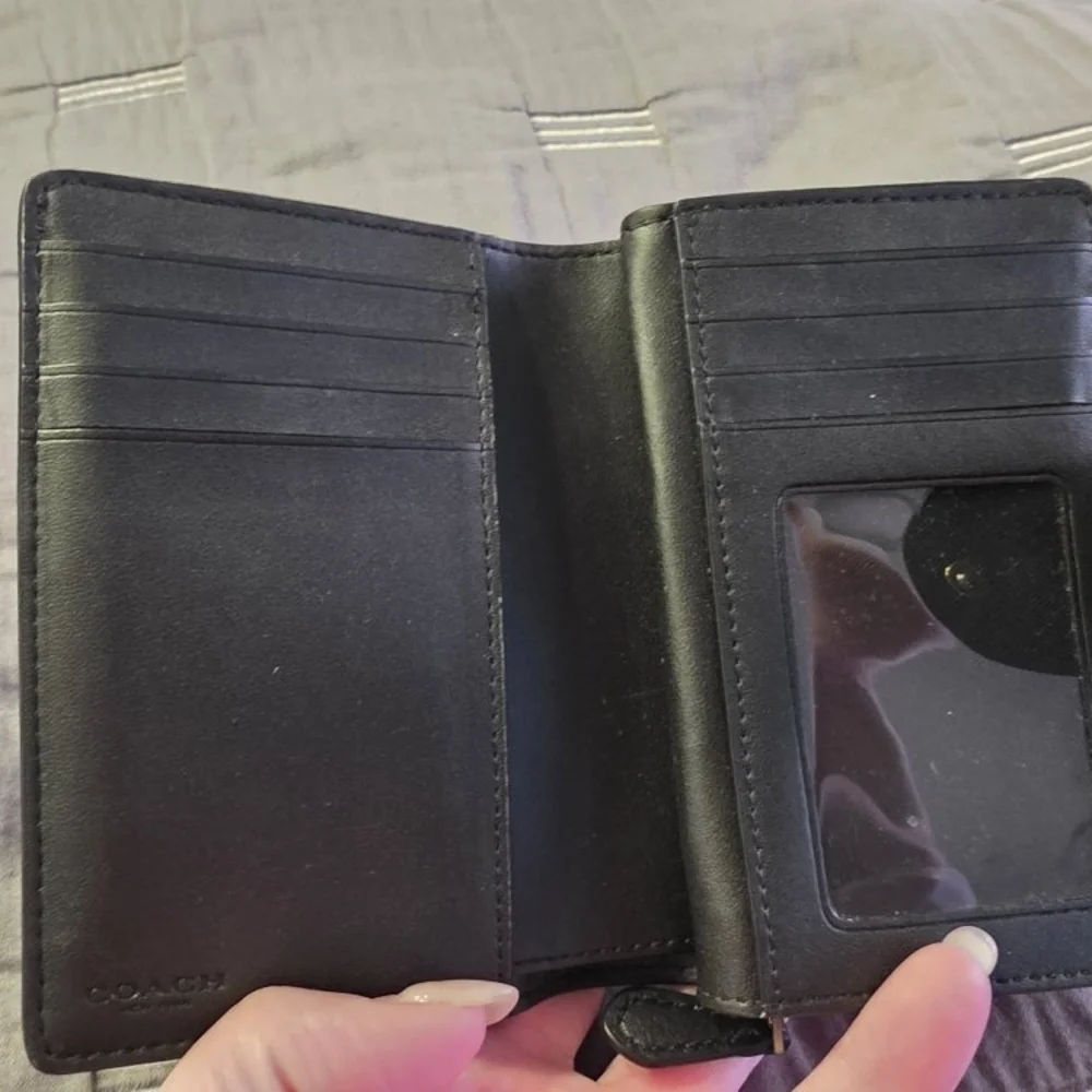 Coach Black and Brown Signature Wallet - Picture 2 of 3